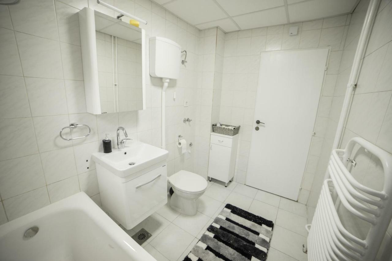 Royal Apartment Bačka Palanka Esterno foto