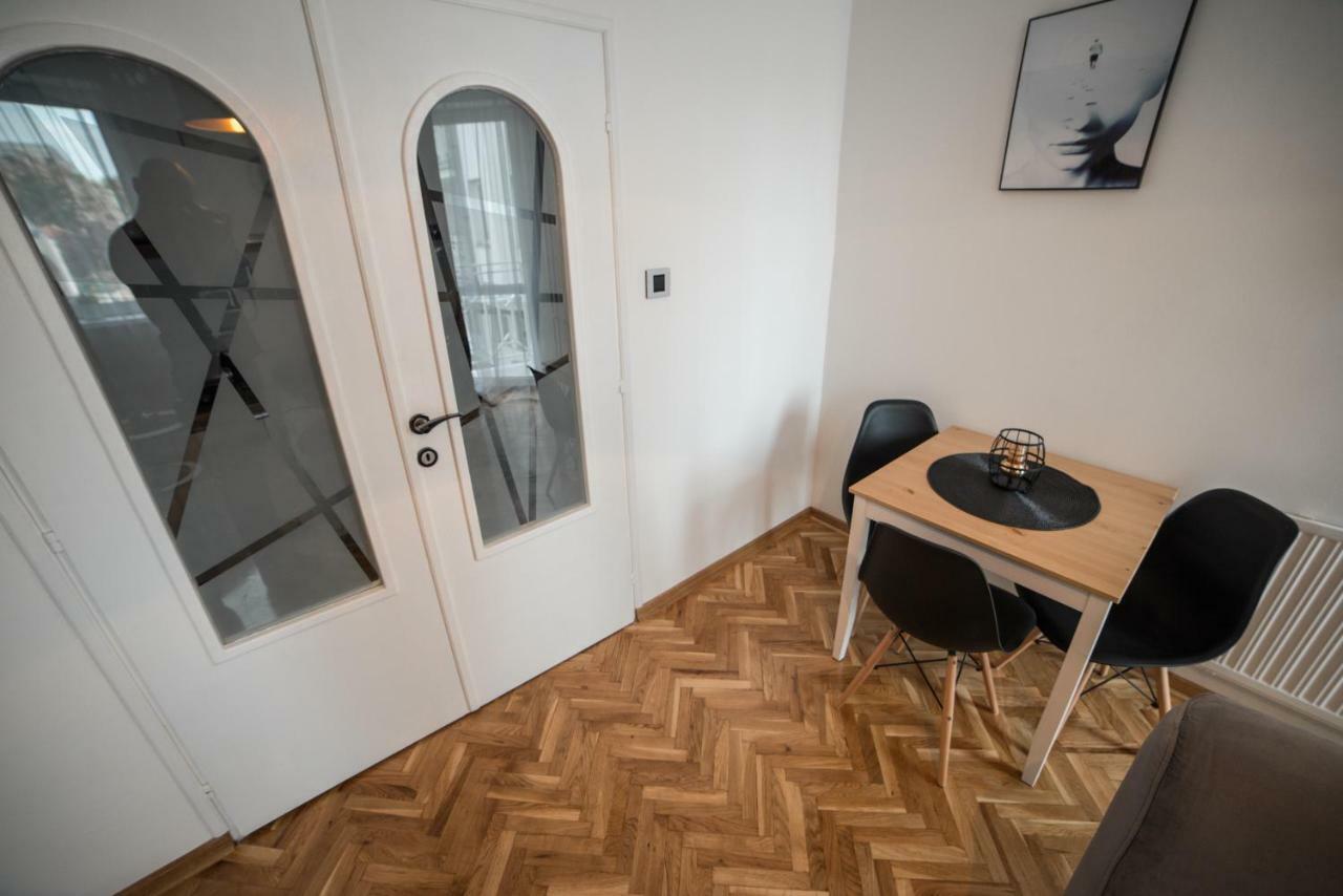 Royal Apartment Bačka Palanka Esterno foto